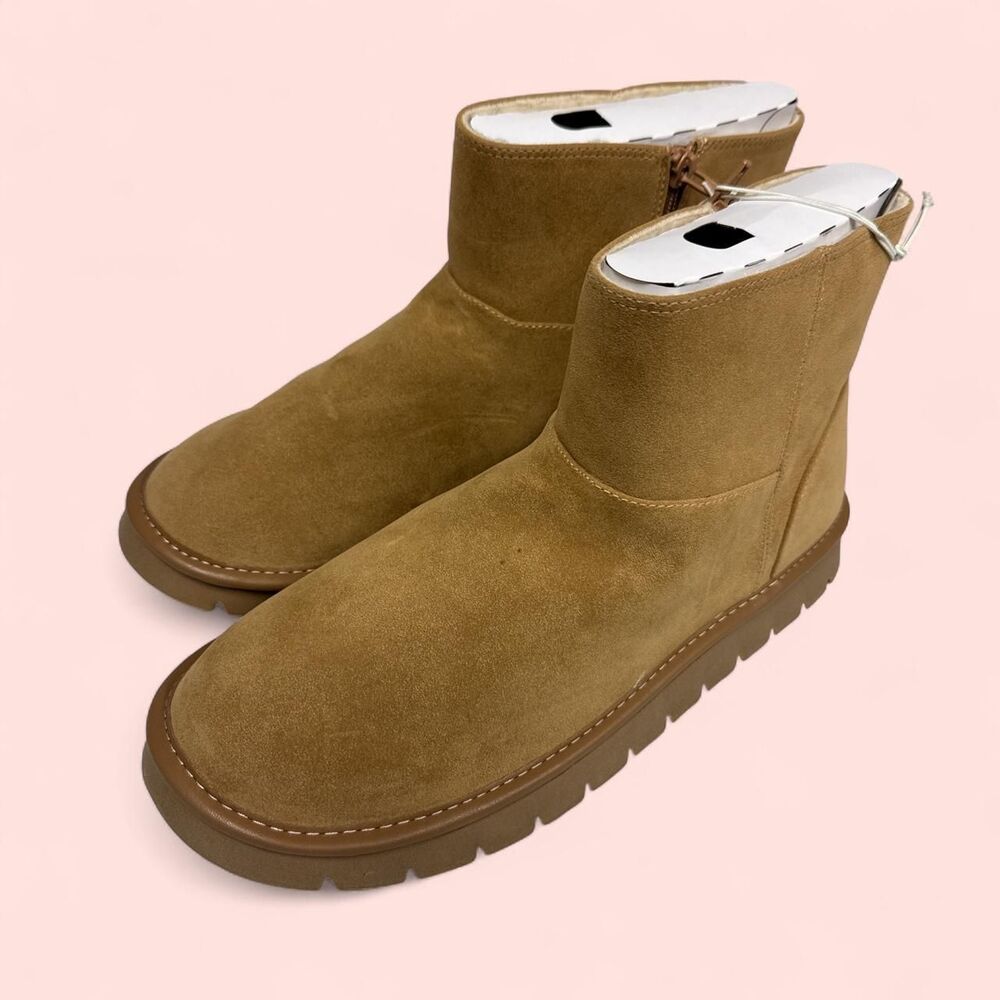 Universal Thread Women's Tan and Brown Boots